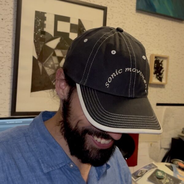 Cap - sonic movement